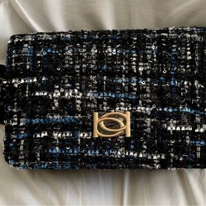 Chic Tweed Crossbody Bag - Black and Blue